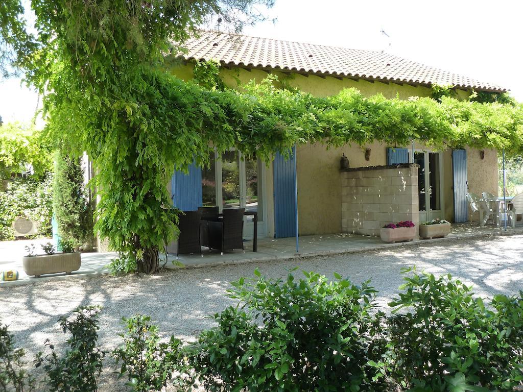 Les Cigales Bed & Breakfast Saint-Andiol Exterior photo
